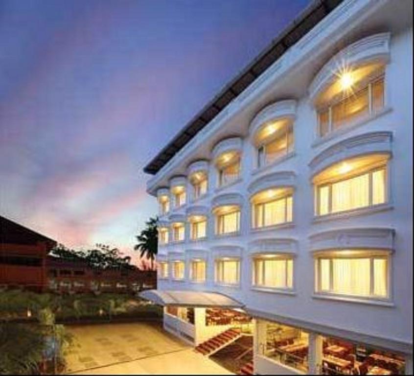 Cochin Palace Kochi Ngoại thất bức ảnh